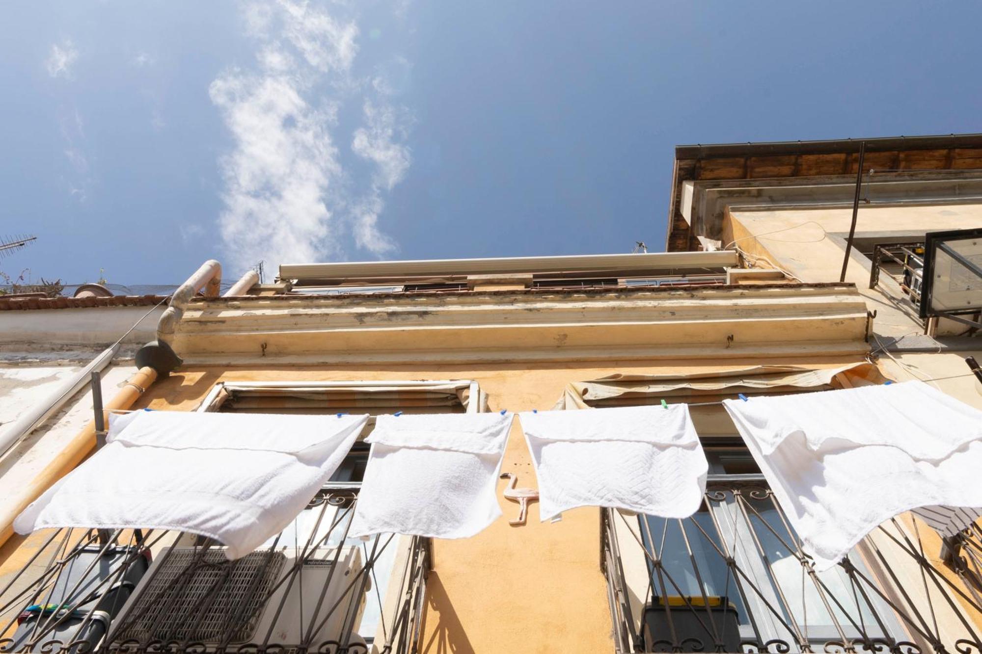 Laribiancos Cagliari Centro Storico Apartment Exterior foto